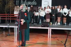 Dyrekcja składa serdeczne podziękowania dla artystów i nauczycieli za zaangażowanie oraz piękne przedstawienie, które wzbogaciło obchody tego wyjątkowego święta.