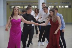 Wspólne tańce wszystkich uczestników balu.