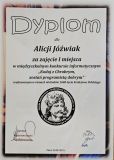 Dyplom dla Alicji Jóźwiak za I miejsce w konkursie z logo szkoły SP11 w Płocku