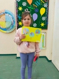 Uczennica - Lena Bąblewska, która zdobyła główną nagrodę w konkursie.