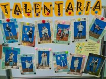 Tablica ze zdjęciami uczestników przeglądu talentów.