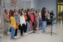 Chór TU-TU wykonuje ostatni piosenkę.
