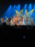 Aktorzy na scenie w przedstawieniu Madagaskar w Teatrze Muzycznym w Łodzi.